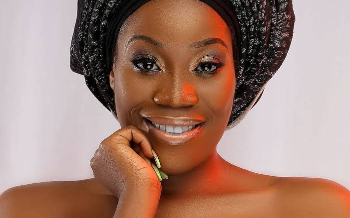 Grace Khan Breaks Down in Tears as Ameria Nambala Gifts Her iPhone 15 After Violent Mugging